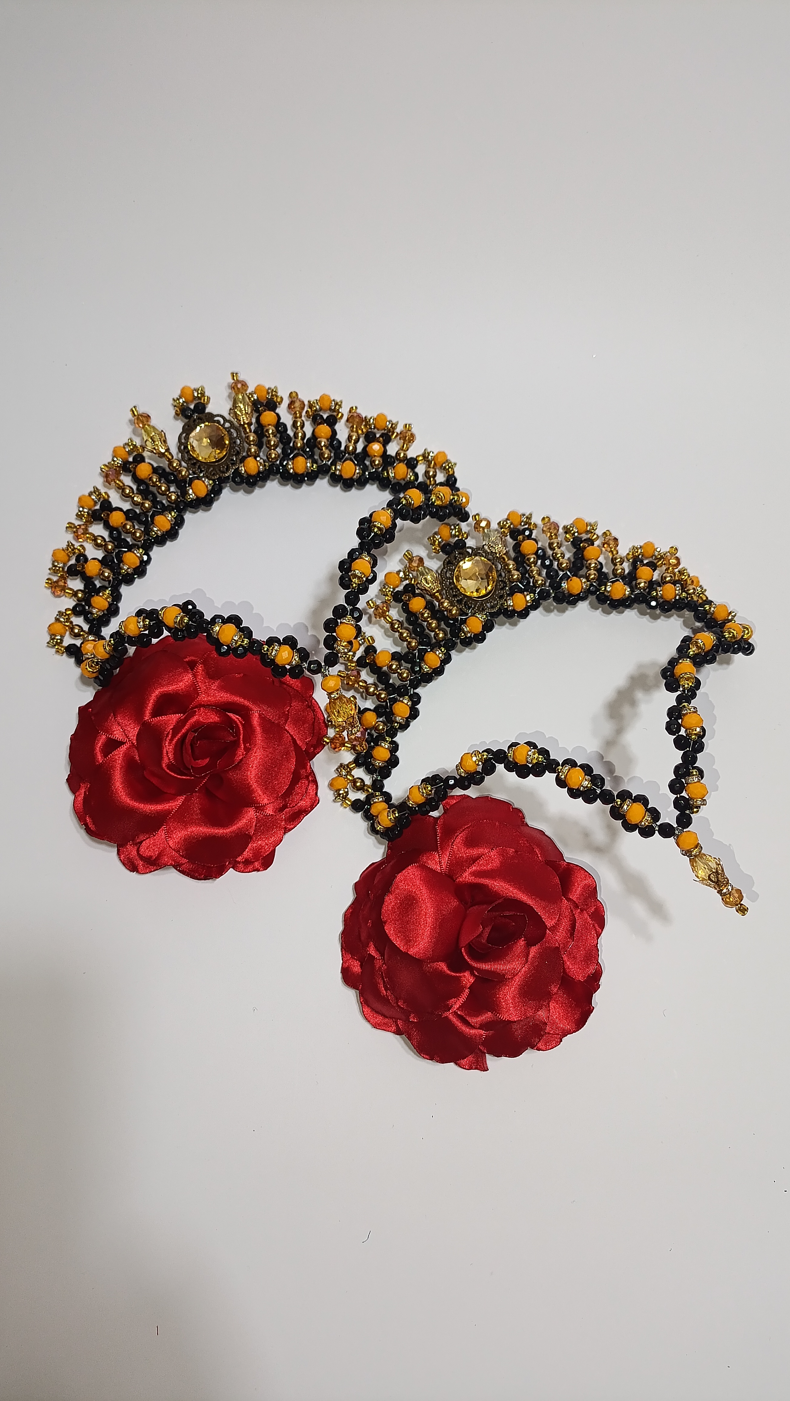 Coroa Invertida com 1 rosa
